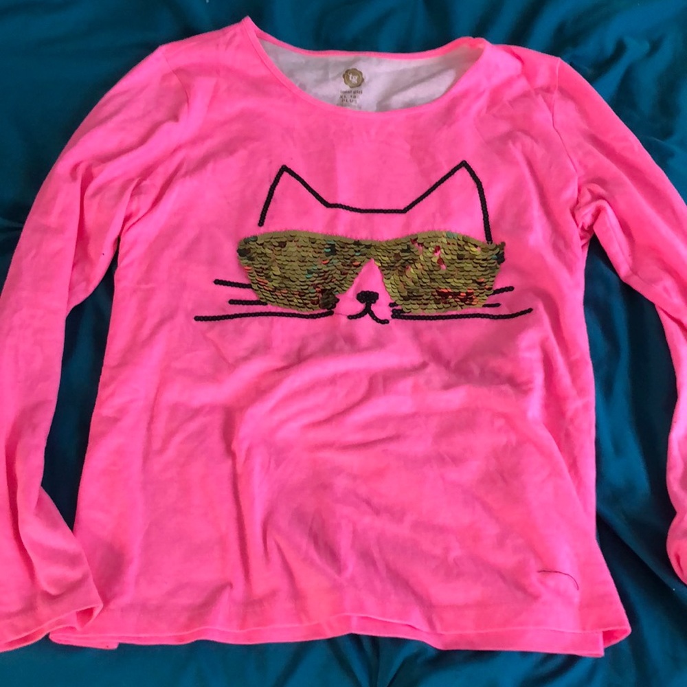 Pink color changing cat shirt